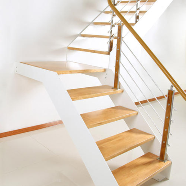 钢木楼梯要如何凸显家居装修的亮点？