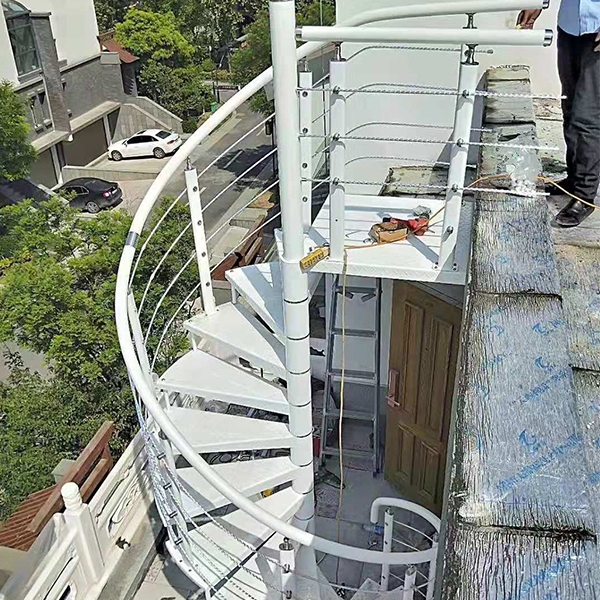 户外中旋楼梯 户外中旋楼梯